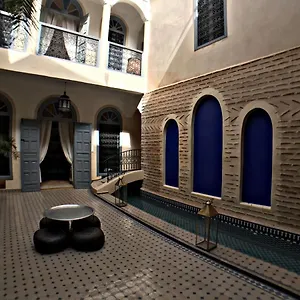 2* رياد Bel Haj